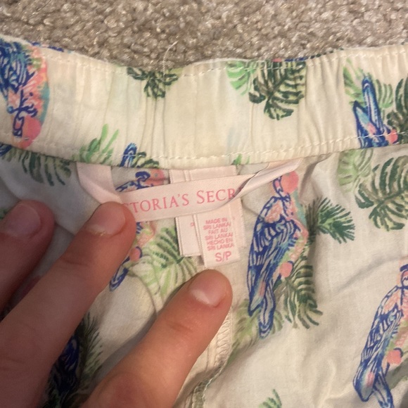 Victoria secret sleep shorts - Picture 2 of 4